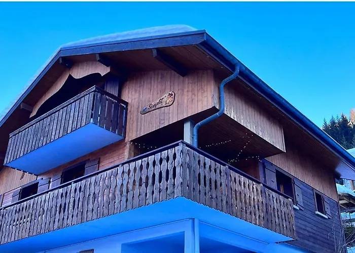 Chalet Letach - \'Great Bike Park Access\' Relax Around The Fire Pit, Mountain Retreat