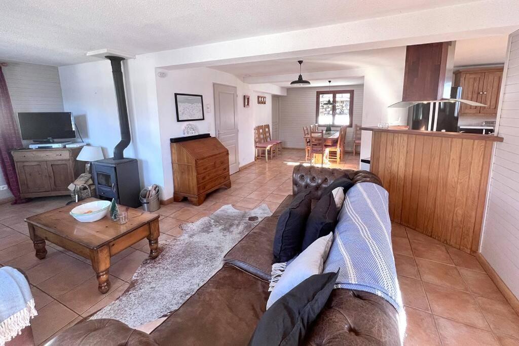 Letach - 'great Bike Park Access' Relax Around The Fire Pit, Mountain Retreat *